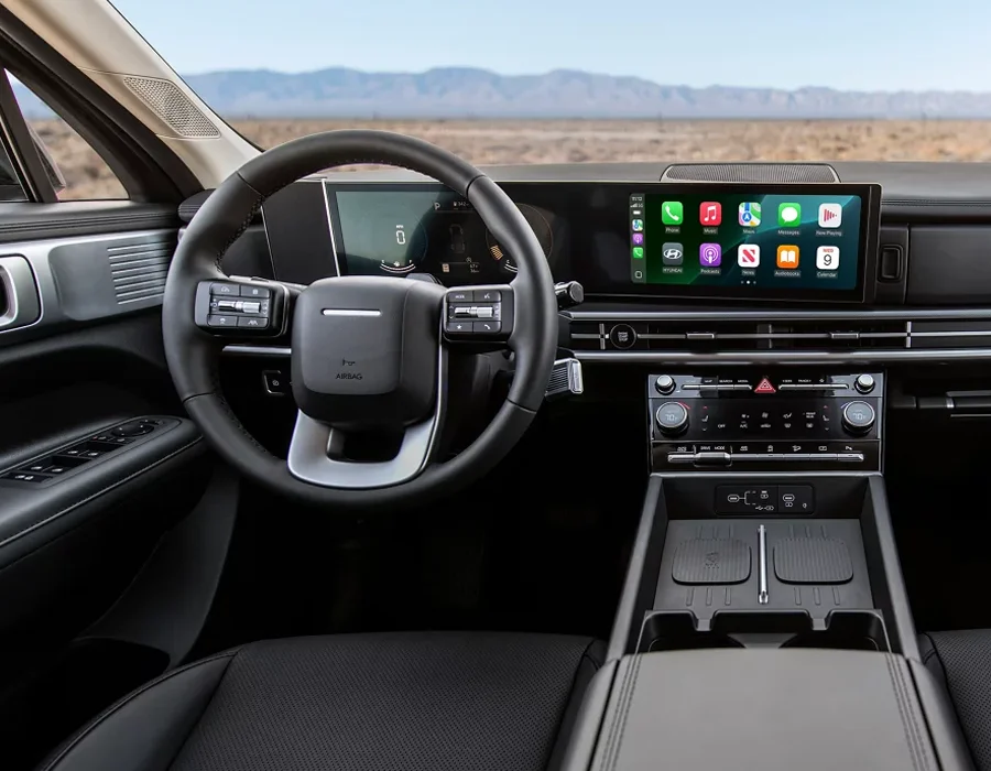 Hyundai Santa Fe Hybrid Interior