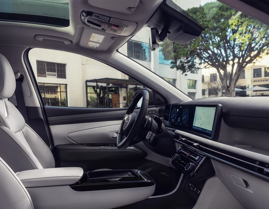 Hyundai Tucson Interior