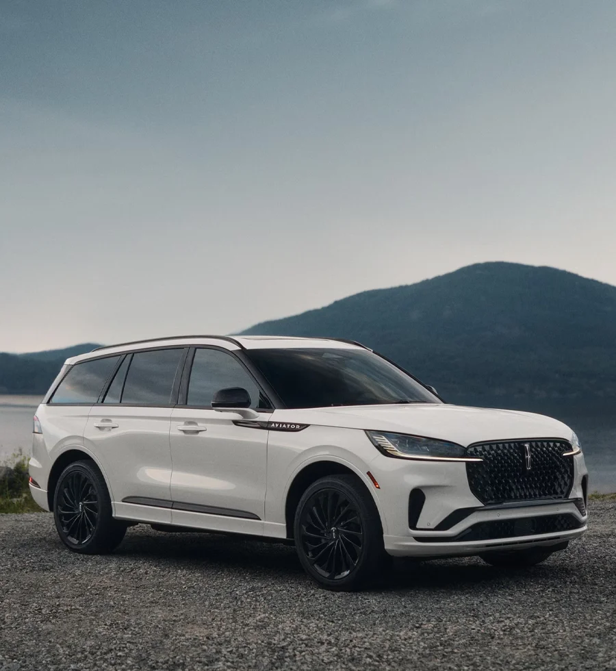 Find your Lincoln Aviator at Malouf Lincoln