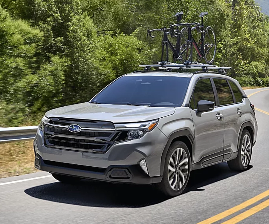 Subaru Forester vs. Toyota RAV4 & Honda CR-V Subaru Forester vs. Toyota RAV4 & Honda CR-V