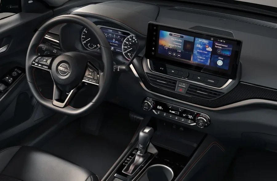 2025 Nissan Altima front dash