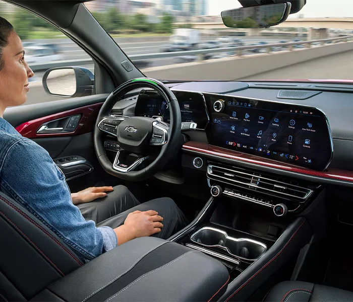 2026 Chevy Traverse front dash