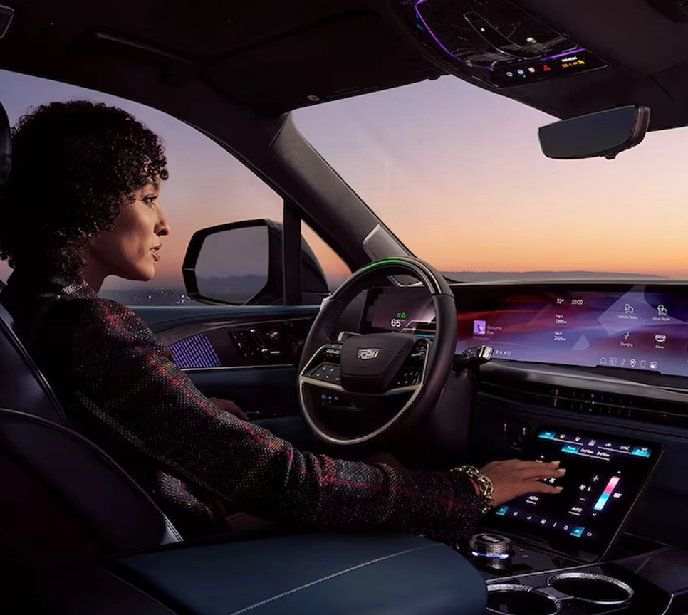 Cadillac Escalade IQ interior