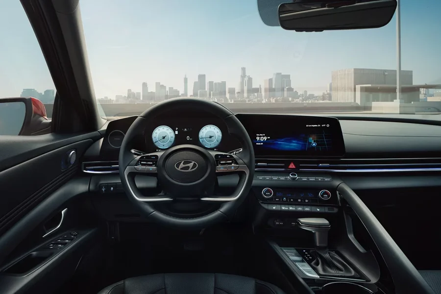 Hyundai Elantra front dash