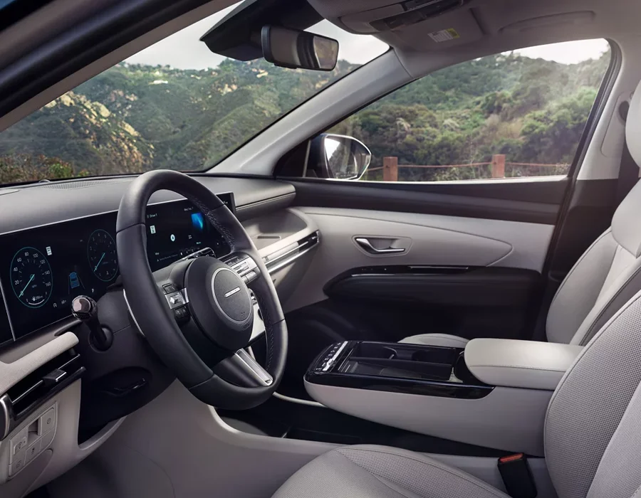 Hyundai Tucson front seat