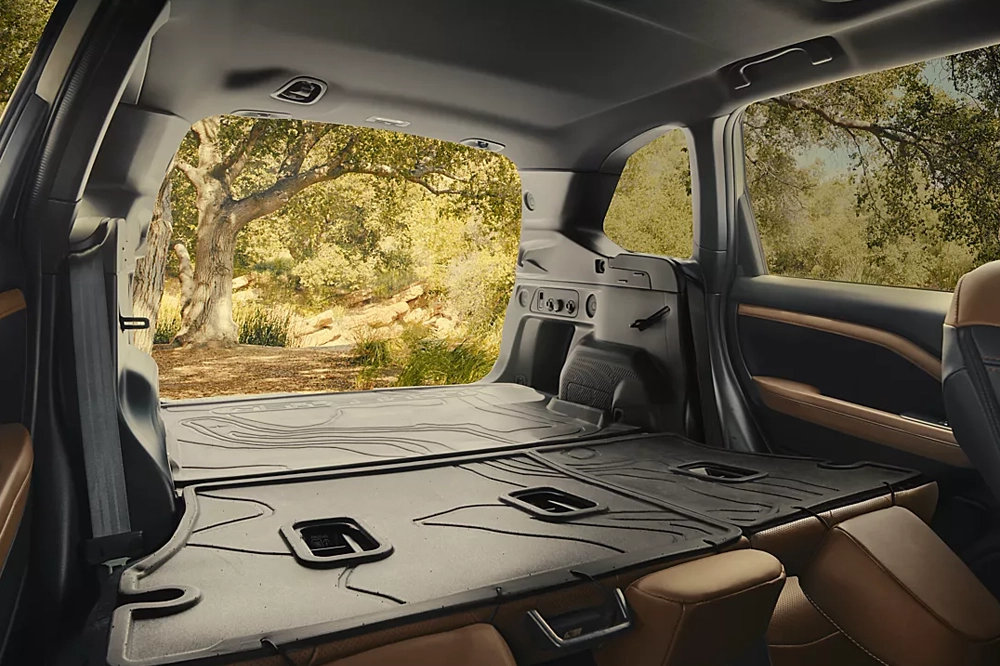 Subaru Forester trunk space