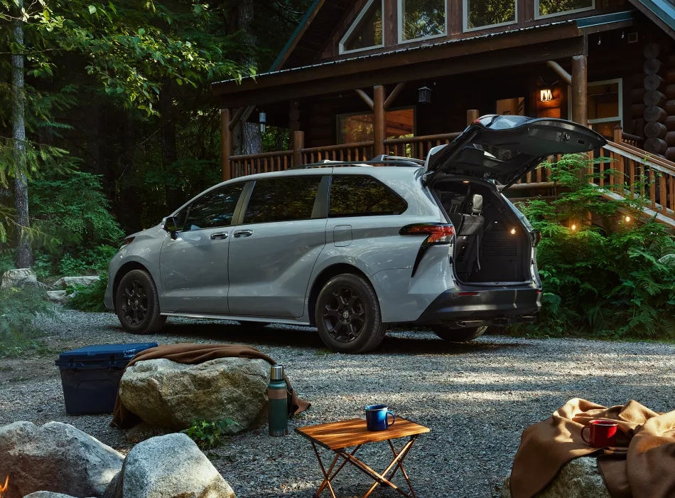 Find Your 2026 Toyota Sienna at Curry Toyota