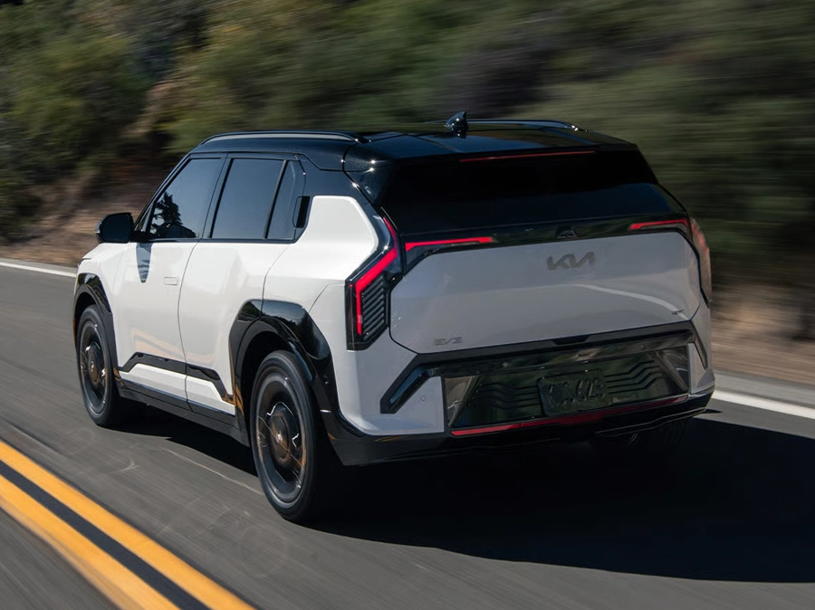 Kia EV6 electric vehicle lease at Ourisman Kia of Fairfax
