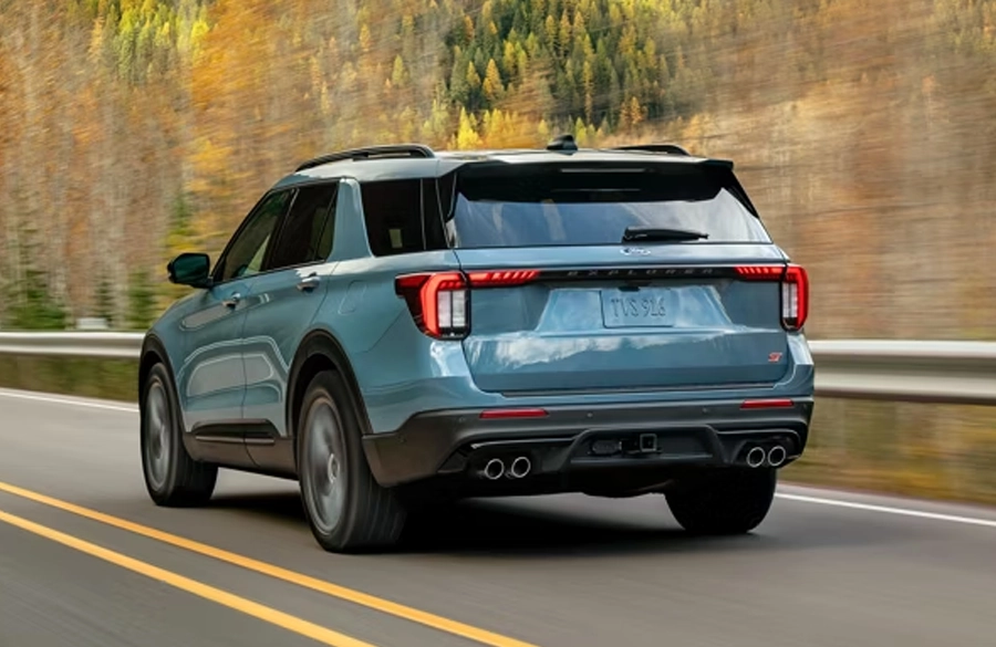 Ford Explorer driving from behind